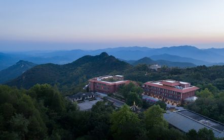 信阳鸡公山·建业星舍酒店